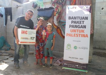 Paket Pangan Jamaah Al Aqsha Delatinos Sampai ke Tangan Warga Palestina